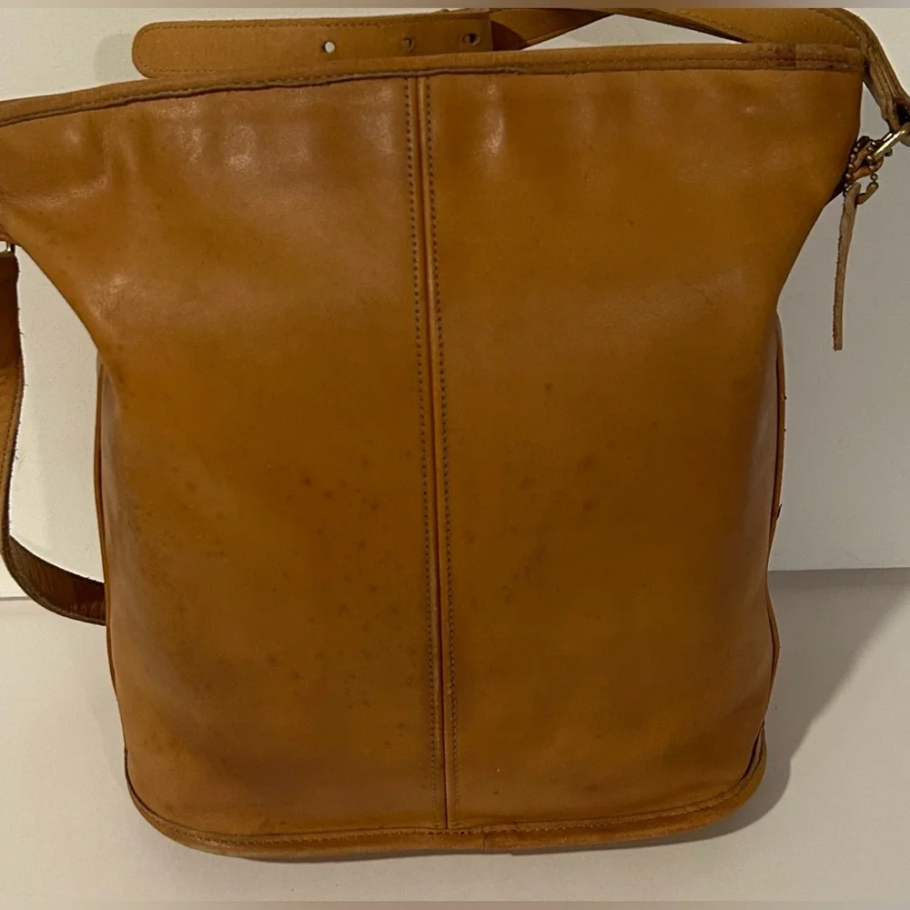Vintage Coach Brown Leather Bucket Bag Crossbody Legacy Made USA - Picture 9 of 16